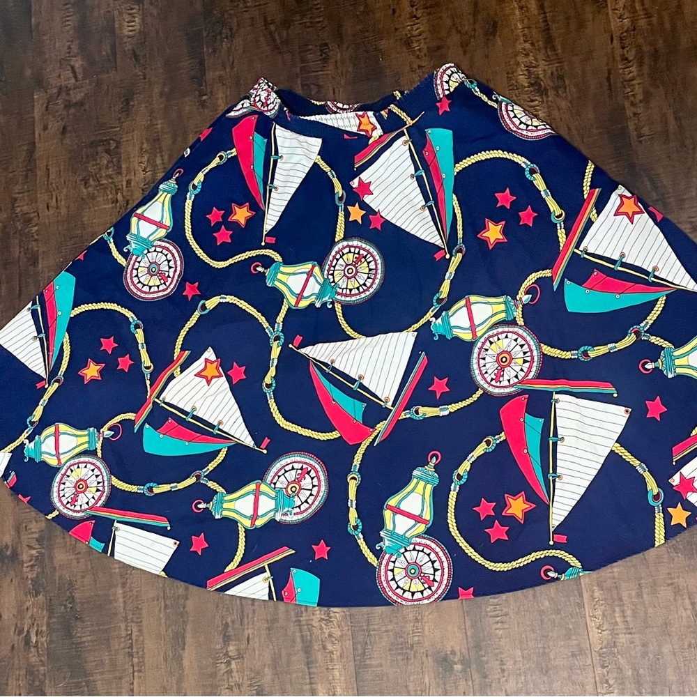 Nautical Themed Elastic Vintage Skirt with Sailboats and Compasses